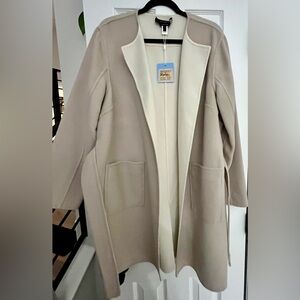 NWT ST JOHNS collection